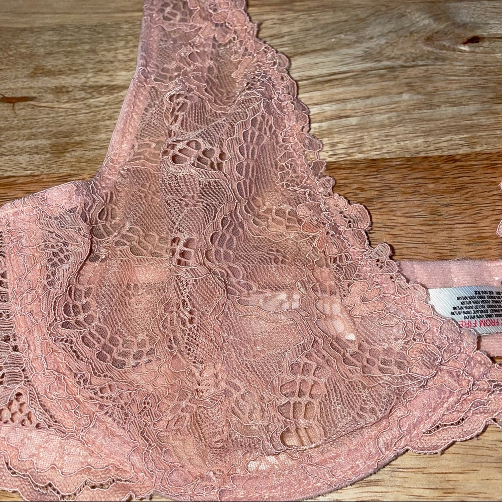Free People Lace Plunge Underwire Bra - Picture 4 of 8